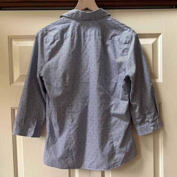 Lands End No Iron Supima Cotton 3/4 sleeve polka dot button up blouse size 8 - Picture 2 of 11
